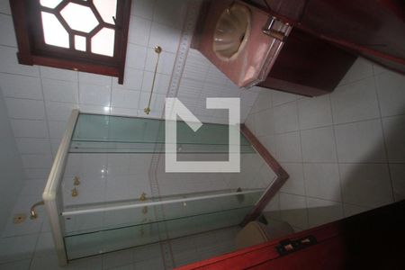 Casa à venda com 350m², 3 quartos e 4 vagasBanheiro Suite 3