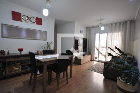 Sala de apartamento para alugar com 3 quartos, 68m² em Vila Constança, São Paulo