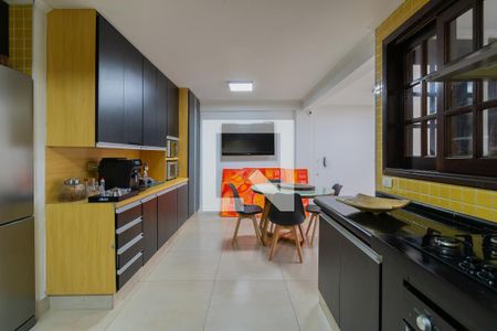Casa à venda com 280m², 3 quartos e 3 vagasCozinha
