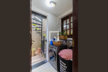 Casa à venda com 280m², 3 quartos e 3 vagasÁrea de Serviço