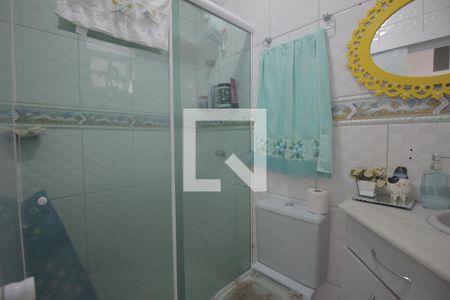 Casa de condomínio à venda com 130m², 3 quartos e 2 vagasBanheiro