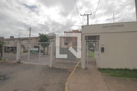 Casa de condomínio à venda com 130m², 3 quartos e 2 vagasFachada