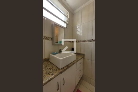 Casa à venda com 350m², 4 quartos e 3 vagas Casa à venda com 350m², 4 quartos e 3 vagasBanheiro da Suíte 3