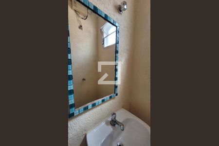 Casa à venda com 350m², 4 quartos e 3 vagas Casa à venda com 350m², 4 quartos e 3 vagasBanheiro da Suíte 1