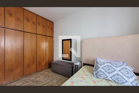 Casa à venda com 350m², 4 quartos e 3 vagas Casa à venda com 350m², 4 quartos e 3 vagasSuíte 2