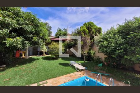 Casa à venda com 350m², 4 quartos e 3 vagas Casa à venda com 350m², 4 quartos e 3 vagasJardim