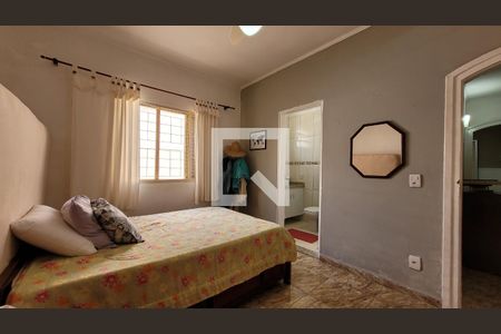 Casa à venda com 350m², 4 quartos e 3 vagas Casa à venda com 350m², 4 quartos e 3 vagasSuíte 2