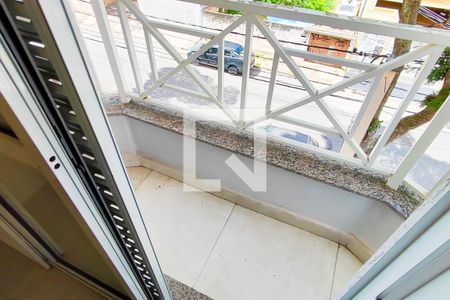 Casa de condomínio à venda com 122m², 3 quartos e 1 vaga Casa de condomínio à venda com 122m², 3 quartos e 1 vagaVaranda da Suite