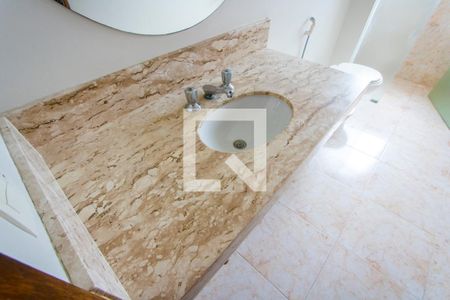 Apartamento à venda com 400m², 3 quartos e 3 vagas Apartamento à venda com 400m², 3 quartos e 3 vagasBanheiro social 2