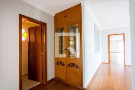 Apartamento à venda com 400m², 3 quartos e 3 vagas Apartamento à venda com 400m², 3 quartos e 3 vagasCorredor