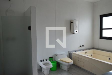 Casa à venda com 450m², 4 quartos e 3 vagasBanheiro