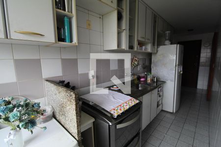 Apartamento à venda com 180m², 3 quartos e 2 vagasCozinha