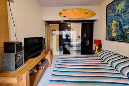 Casa à venda com 220m², 5 quartos e 2 vagas Casa à venda com 220m², 5 quartos e 2 vagasSuíte 1