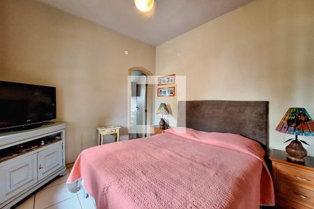 Casa à venda com 220m², 5 quartos e 2 vagas Casa à venda com 220m², 5 quartos e 2 vagasSuíte 3