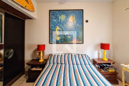 Casa à venda com 220m², 5 quartos e 2 vagas Casa à venda com 220m², 5 quartos e 2 vagasSuíte 1