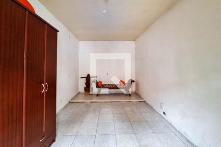Casa à venda com 220m², 5 quartos e 2 vagas Casa à venda com 220m², 5 quartos e 2 vagasSuite de Hospedes