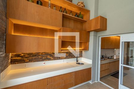 Apartamento à venda com 189m², 3 quartos e 3 vagas Apartamento à venda com 189m², 3 quartos e 3 vagasÁrea de Serviço