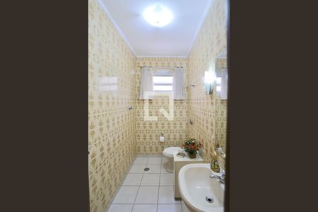 Casa à venda com 450m², 4 quartos e 7 vagas Casa à venda com 450m², 4 quartos e 7 vagasLavabo