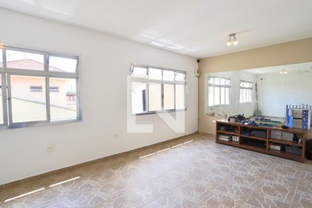 Casa à venda com 450m², 4 quartos e 7 vagas Casa à venda com 450m², 4 quartos e 7 vagasAcademia