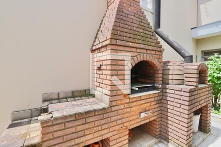 Casa à venda com 450m², 4 quartos e 7 vagas Casa à venda com 450m², 4 quartos e 7 vagasChurrasqueira