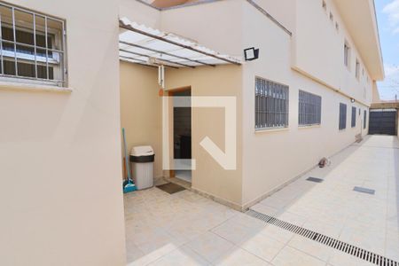 Casa à venda com 450m², 4 quartos e 7 vagas Casa à venda com 450m², 4 quartos e 7 vagasGaragem