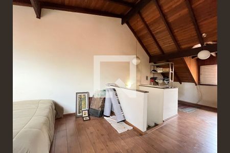 Casa de condomínio à venda com 140m², 4 quartos e 3 vagas Casa de condomínio à venda com 140m², 4 quartos e 3 vagas Suite 2