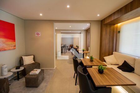 Apartamento à venda com 28m², 1 quarto e sem vaga Apartamento à venda com 28m², 1 quarto e sem vagaÁrea comum - Salão de festas