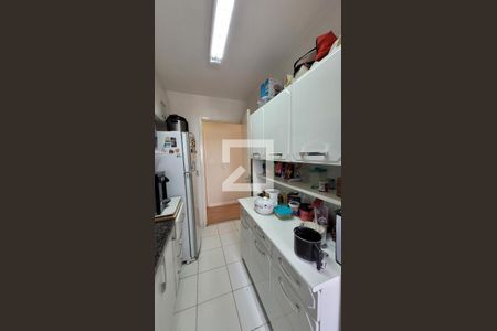 Apartamento à venda com 74m², 3 quartos e 2 vagas Apartamento à venda com 74m², 3 quartos e 2 vagasCozinha