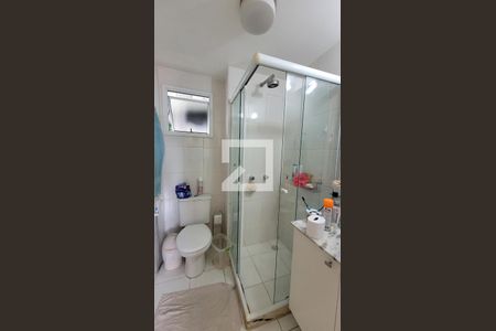 Apartamento à venda com 74m², 3 quartos e 2 vagas Apartamento à venda com 74m², 3 quartos e 2 vagasBanheiro