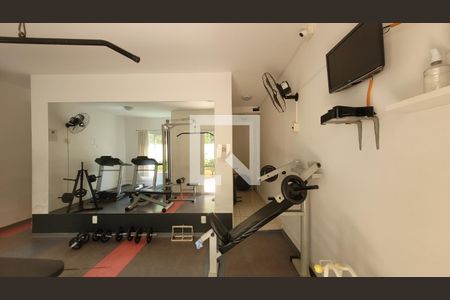 Apartamento à venda com 74m², 3 quartos e 2 vagas Apartamento à venda com 74m², 3 quartos e 2 vagasÁrea comum - Academia