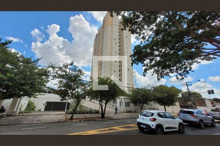 Apartamento à venda com 74m², 3 quartos e 2 vagas Apartamento à venda com 74m², 3 quartos e 2 vagasFachada