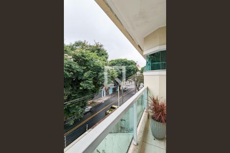 Casa à venda com 202m², 3 quartos e 4 vagas Casa à venda com 202m², 3 quartos e 4 vagasVaranda da suíte 1