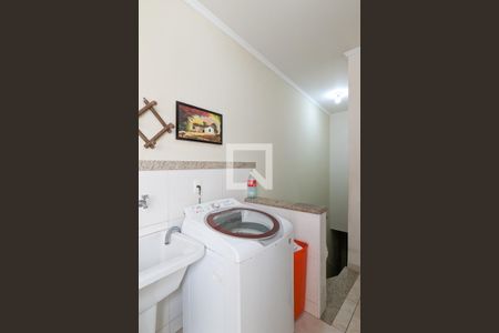 Casa à venda com 202m², 3 quartos e 4 vagas Casa à venda com 202m², 3 quartos e 4 vagasÁrea de serviço