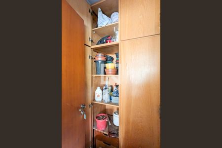 Casa à venda com 202m², 3 quartos e 4 vagas Casa à venda com 202m², 3 quartos e 4 vagasDepósito