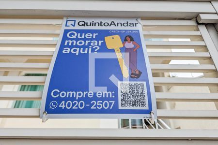 Casa à venda com 202m², 3 quartos e 4 vagas Casa à venda com 202m², 3 quartos e 4 vagasFachada