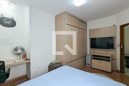 Casa à venda com 202m², 3 quartos e 4 vagas Casa à venda com 202m², 3 quartos e 4 vagasQuarto da suíte 2