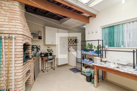 Casa à venda com 202m², 3 quartos e 4 vagas Casa à venda com 202m², 3 quartos e 4 vagasChurrasqueira