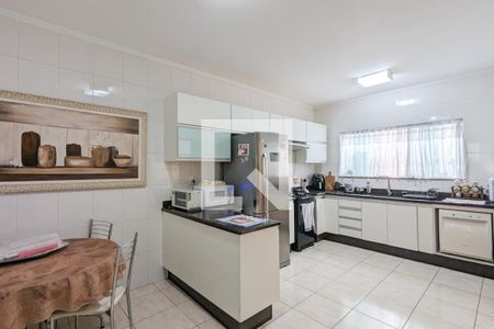 Casa à venda com 202m², 3 quartos e 4 vagas Casa à venda com 202m², 3 quartos e 4 vagasCozinha