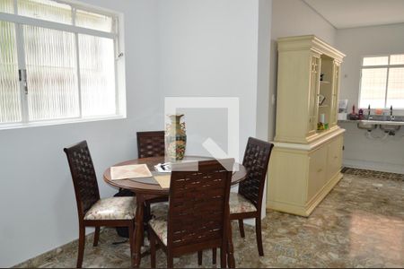 Casa à venda com 250m², 7 quartos e 3 vagasCopa