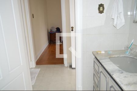 Casa à venda com 250m², 7 quartos e 3 vagasBanheiro