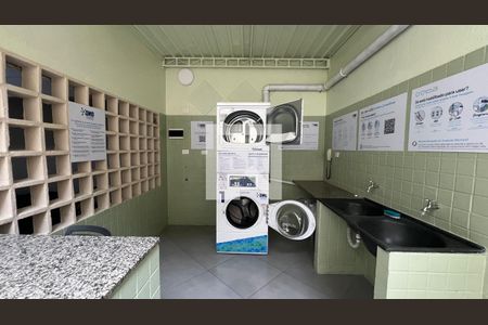 Studio à venda com 28m², 1 quarto e sem vaga Studio à venda com 28m², 1 quarto e sem vagaLavanderia