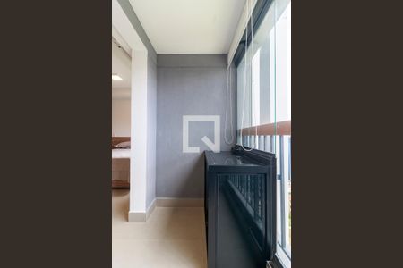 Varanda  de kitnet/studio à venda com 0 quarto, 28m² em Brooklin Paulista, São Paulo