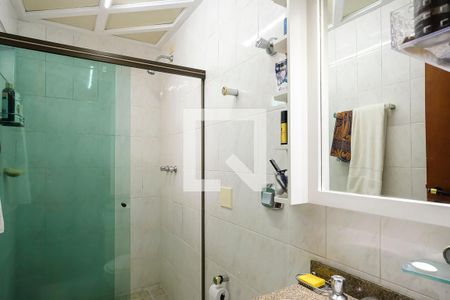 Apartamento à venda com 140m², 3 quartos e 2 vagasVaranda Suíte 2