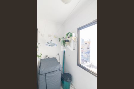 Apartamento à venda com 70m², 3 quartos e 2 vagas Apartamento à venda com 70m², 3 quartos e 2 vagasÁrea de Serviço