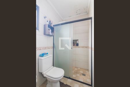 Apartamento à venda com 70m², 3 quartos e 2 vagas Apartamento à venda com 70m², 3 quartos e 2 vagasBanheiro da Suite