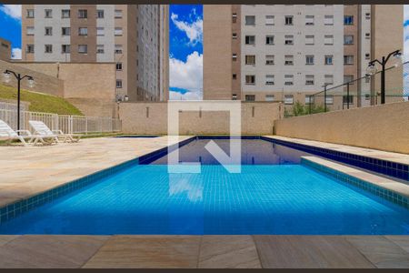 Apartamento para alugar com 35m², 2 quartos e 1 vagaÁrea comum - Piscina