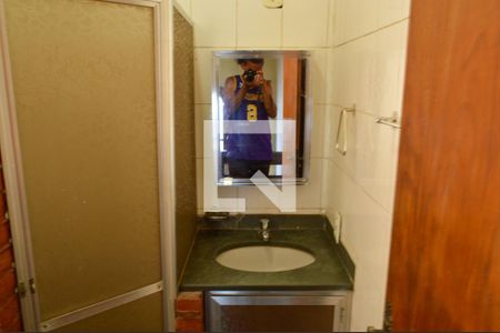 Casa de condomínio à venda com 100m², 3 quartos e 1 vaga Casa de condomínio à venda com 100m², 3 quartos e 1 vagaBanheiro