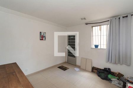 Sala de apartamento para alugar com 2 quartos, 43m² em Diamante, Belo Horizonte