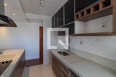 Apartamento à venda com 68m², 2 quartos e 1 vaga Apartamento à venda com 68m², 2 quartos e 1 vagaCozinha Americana
