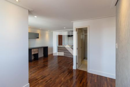 Apartamento à venda com 68m², 2 quartos e 1 vaga Apartamento à venda com 68m², 2 quartos e 1 vagaSala de Jantar